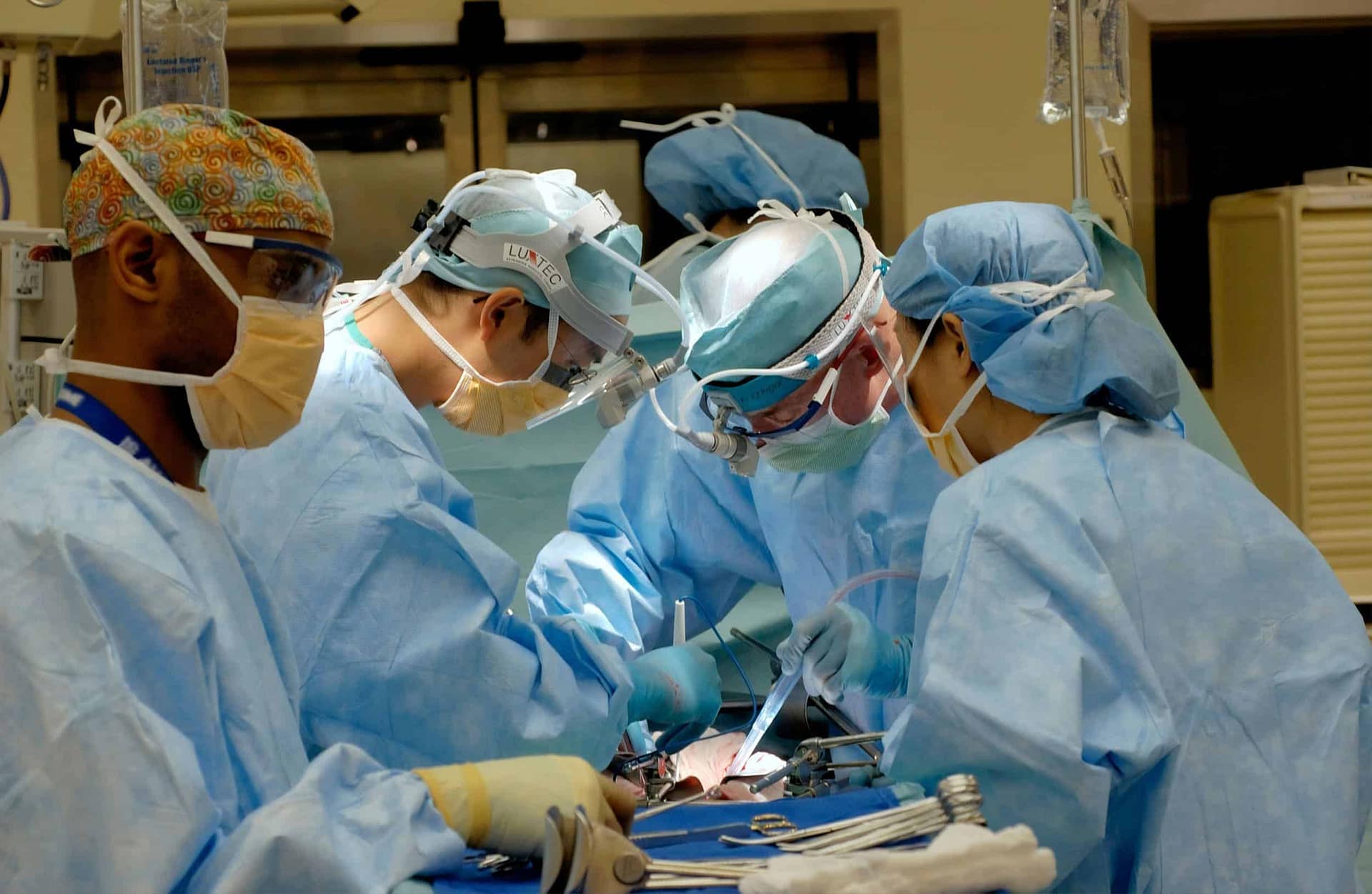 How Does Whole Body Donation Work? 3 A surgical team operating in an operating theatre