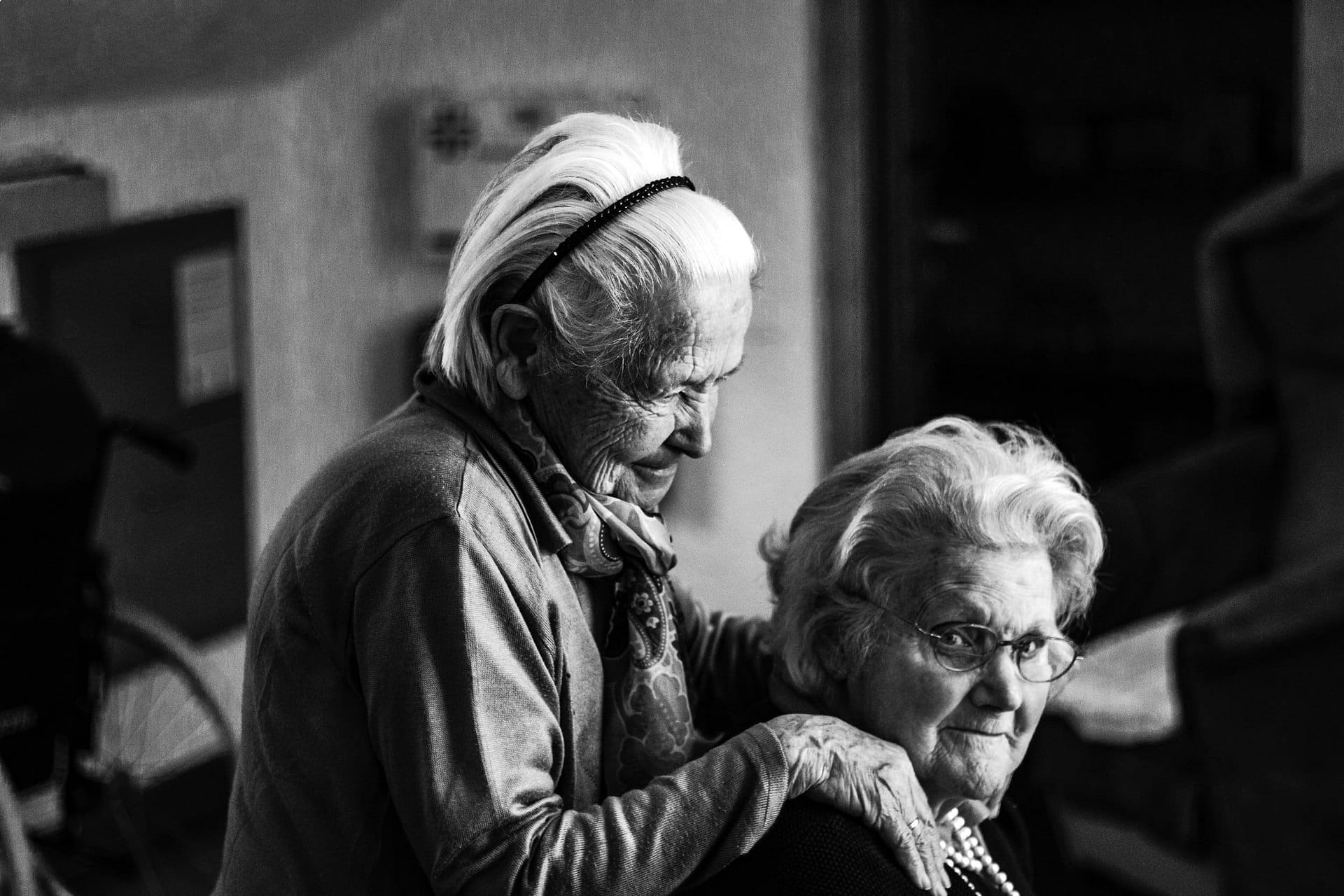 Can a Nursing Home Discharge Someone With Nowhere to Go? 7 eberhard grossgasteiger iIFLDQmXPiw unsplash