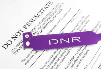 Do Not Resuscitate: Do DNR Forms Need to be Notarized? 7 DNR Directive Form